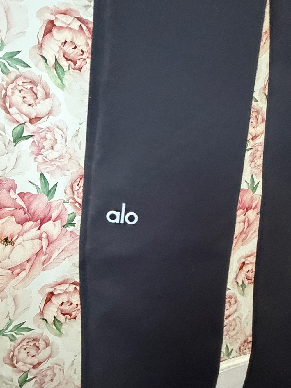 EUC Alo Yoga Airbrush One And Done Jumpsuit Black size XS - Picture 7 of 7